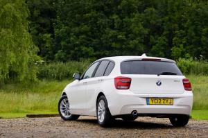 BMW 116d Urban Line 5-Door 2012 года  (UK)